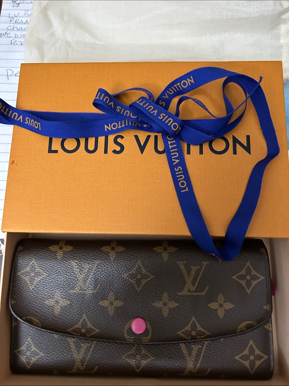 Louis Vuitton Monogram Emilie Wallet CA4126